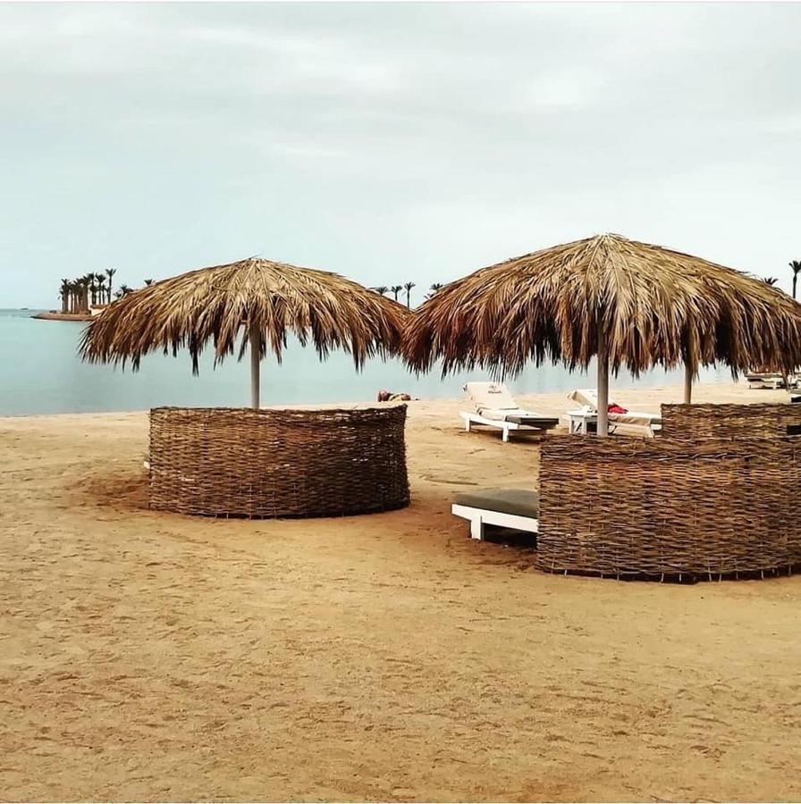 Desert Pearl Apartment Hurghada Bagian luar foto