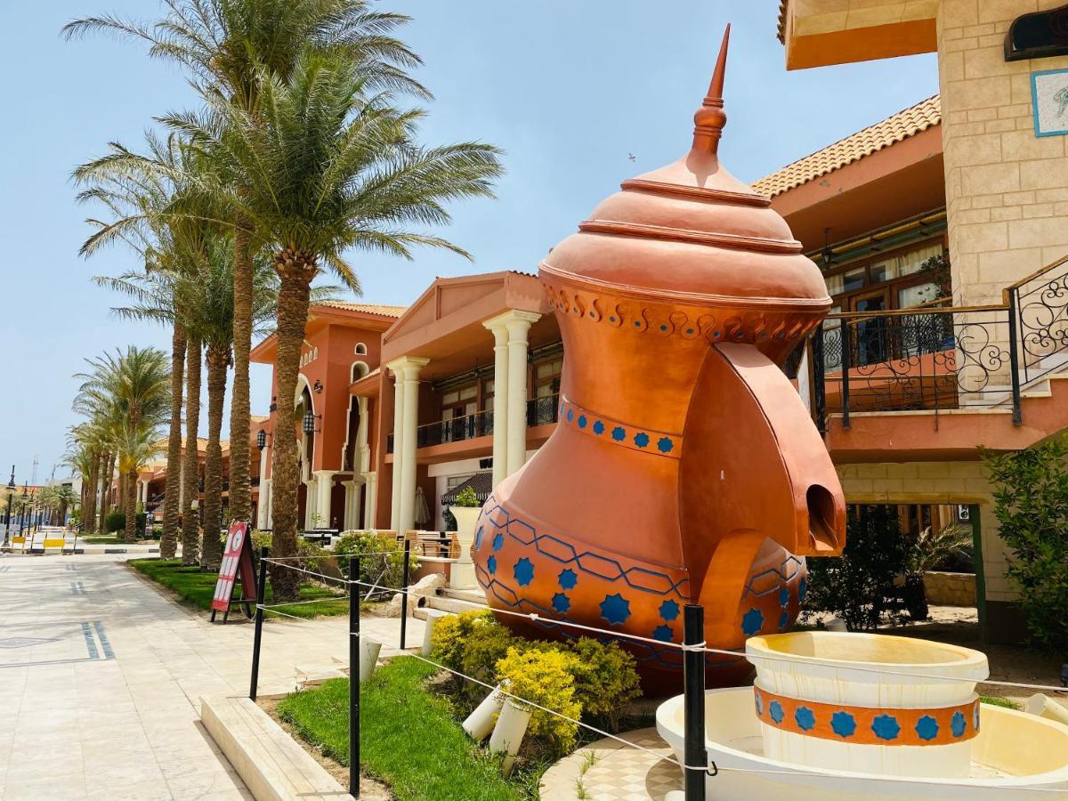 Desert Pearl Apartment Hurghada Bagian luar foto