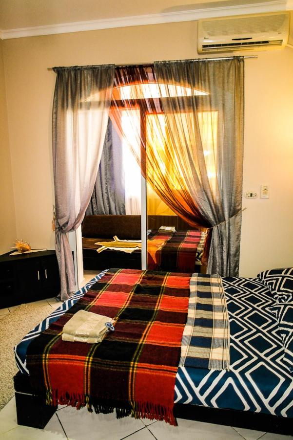 Desert Pearl Apartment Hurghada Bagian luar foto