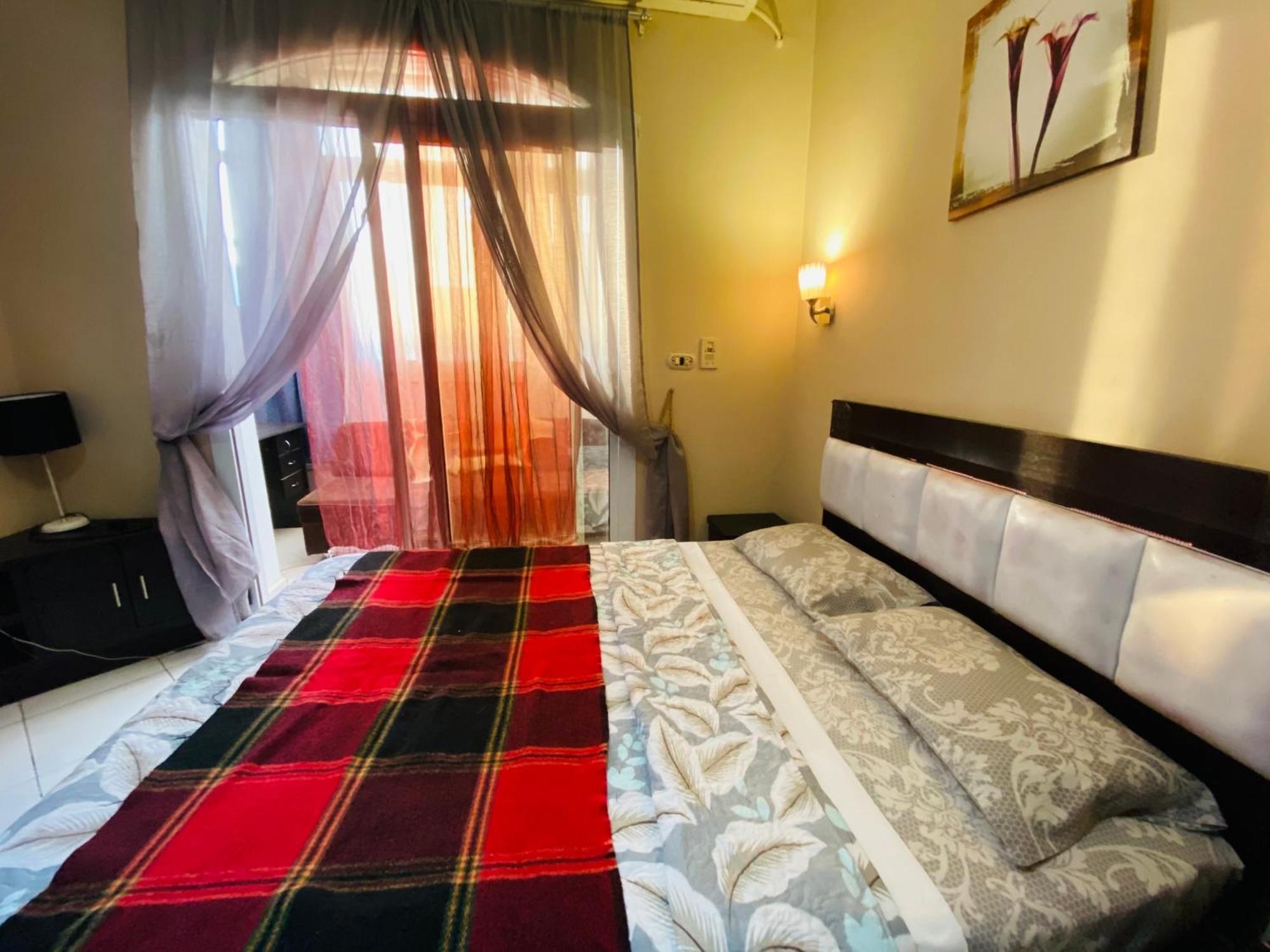 Desert Pearl Apartment Hurghada Bagian luar foto